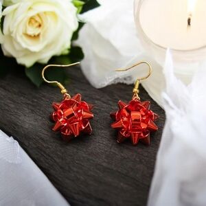 Gold Plated Ribbon Holiday Festive Dangle Earrings